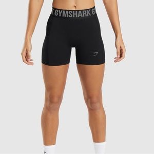 NWOT Gymshark Flex Shorts